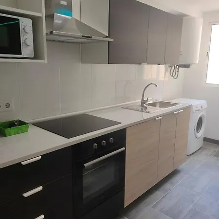 Four * バレンシア